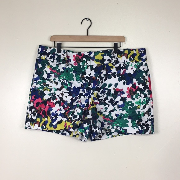 Ann Taylor Pants - Ann Taylor Signature Bright Colorful Floral Shorts